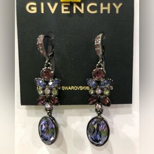 GIVENCHY with Swarovski crystals sparkle to luminous Luxury Drop earring pair